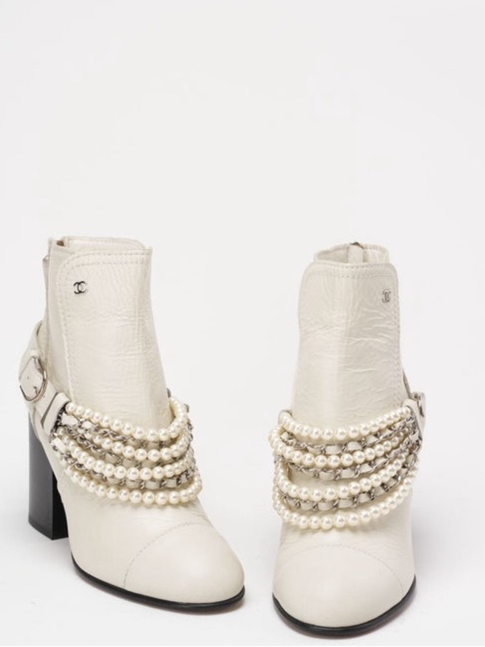 Chanel White Calfskin Pearl Chain CC Short Boots Size 39 or US 8.5